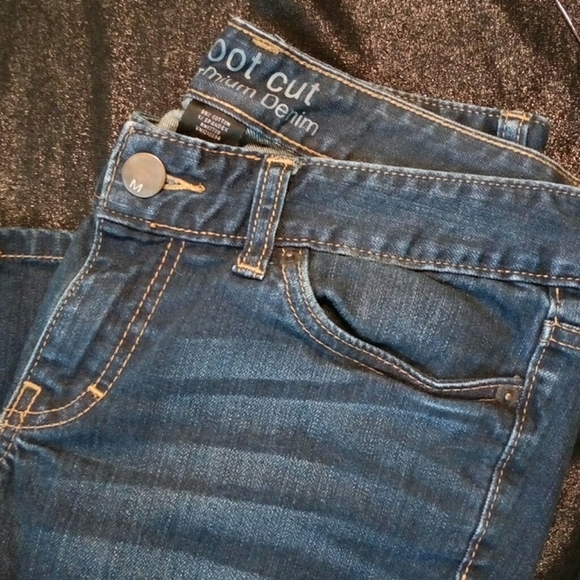 Boot cut jeans - Picture 2 of 6